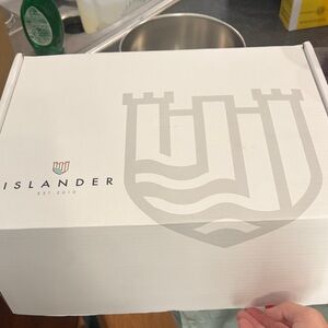 Islander White Gift Box with Logo